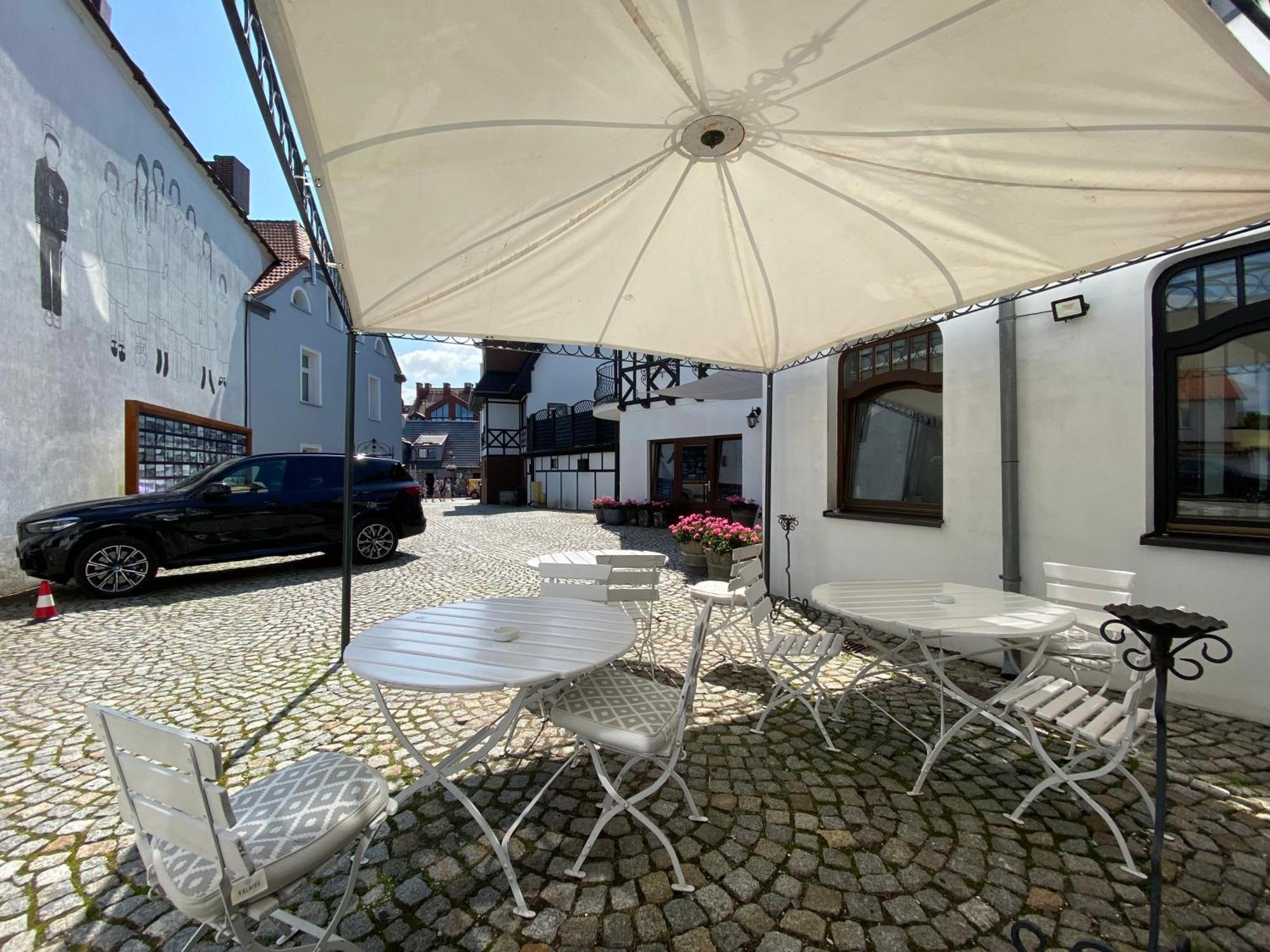 Hotel Rejs Ustka Exterior foto